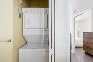 Blueground San Bruno pool nr Baylands Park SFO-2093 - 3