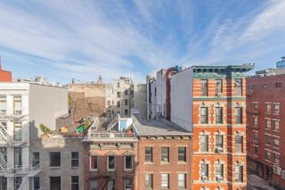 Blueground Nolita view nr Washington Square NYC-2051 - 7