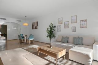 Elviria Green • Bright 2-Bedroom - 4
