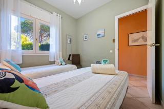 Al Alba - Serene escape with shared swimming pool - 3