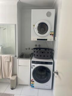2 Bed Ground Flr Gaythorne Courtyard Apt, parking - Brisbane - 3