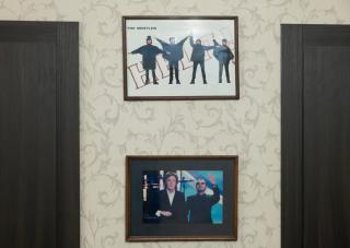 Beatles-Themed Home , City Center 2BD! 5min Republic Square - 7