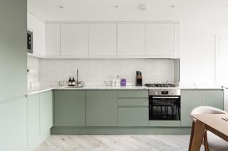 New! Central 2BR Flat with Balcony near Hyde Park - Londen - 2