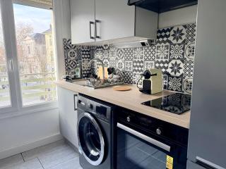 Chambéry Centre - Vue Place & Calme - Chambéry - 3