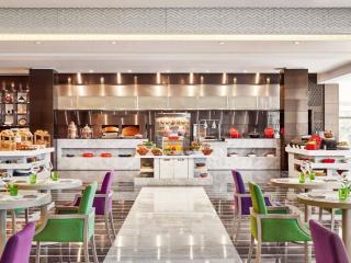 Pullman Doha West Bay - 2