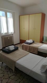 WORK & STAY LONGARA Int 5 - 1