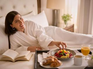 Fairmont Empress Hotel - 8