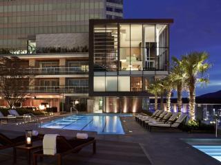 Fairmont Pacific Rim - 8