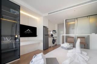 Premier Pool View Studio 348 BEACHFRONT Resort - Phuket - 4