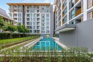 Ozone Сondo Apart Hotel by TropicLook - 2