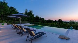 Modern villa Damian with jacuzzi near Porec - Rajki - 2