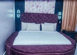 Paradox Suites Hotel - Lekki - 3