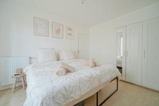 Parking private free - Family cocoon - Quiet - 7 min Tram T5 - 5