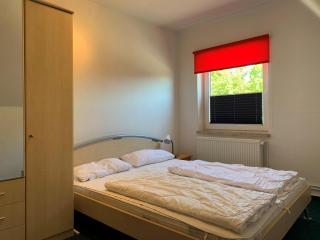Robbe - 1