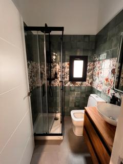 Trabajo y Descanso Premium Junto a Metro Madrid R8 - 3