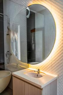 Modern 2BR Villa in Seminyak Center - Private Pool - 4