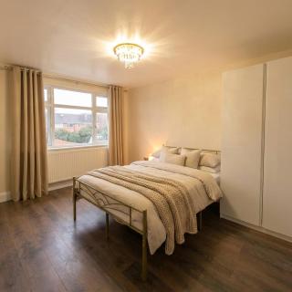 Northolt Residency - 4