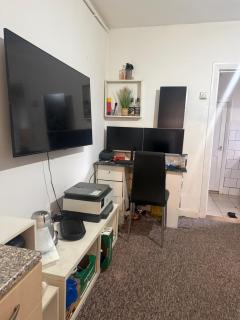 Double Room with shared kitchen and living room - 3