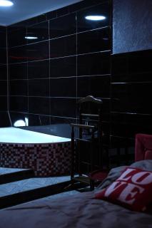 Romantic Mini-Hotel & Photo Space in the Heart of Lviv - Lviv - 1