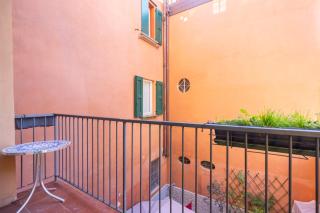 Riva Reno, Bologna by Short Holidays - 7