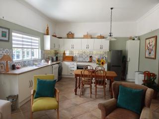 Pelargonium Cottage - 6