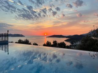 Carpici Kas, Luxury 3 Bed, 3 Bath, Duplex Apartment - 9