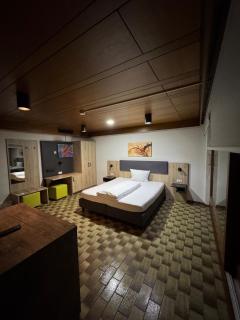 EC Hotel Elchingen - 4