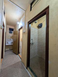 Highway Dorm Mylliem - 2