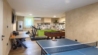 Family villa Nona with pool and grill in Tinjan - 2