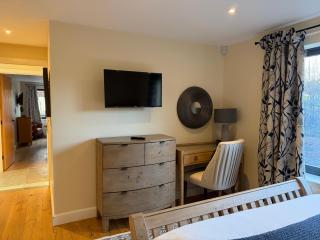 Rosehaven House at Pudleston Court - 2