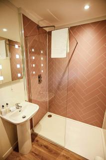 Bluebell Lodge 24 with Hot Tub - 7