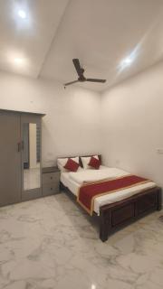 Thiru AnnamalaiayarResidency - 4