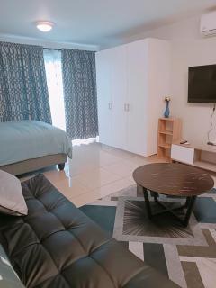 Modern Umhlanga Studio - Durban - 1