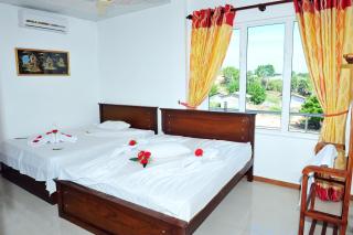 Hotel Glee - Trincomalee - 9