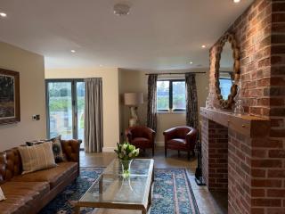 Meadow View House at Pudleston Court - 7