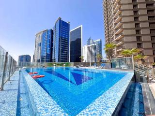 Elite Studio with Burj Khalifa & Pool View - 1