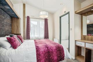 Laburnum Tresaith - 4