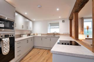 Finest Retreats - Brecon House - 9