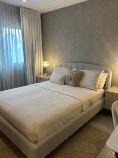 REFA - 404 · Luxury 1BR Suite in Piantini | Modern • Pool • Gym - 5