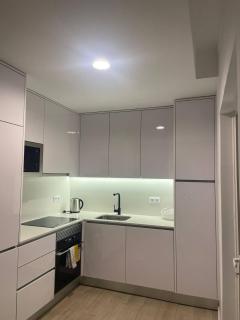 Morden Spacious Apartment - 1