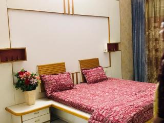 4-BR Shyam Villa for Families & Groups, near Fateh Sagar - 3