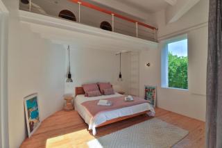 Mediterranean Villa With Sea View In Bormes - 2