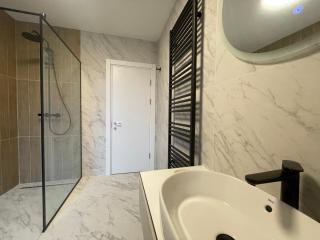 The Pines Chalet - 7