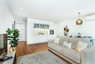 Luxury in the Art District by Innkeeper - 2