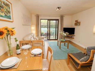 Poole Quay Cottage - 6