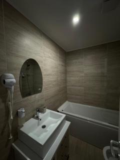 Lucas investment Q14-302 - 6