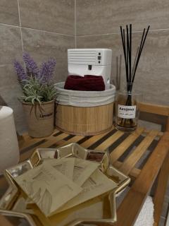 Lucas investment Q14-302 - 2