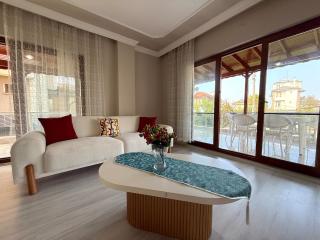 Family Duplex Villa with Garden 150m to Beach - 6