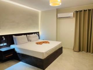 Lovely Rivera Room with Breakfast - 2