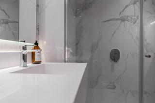 Edelweiss Modern Apartment - 8